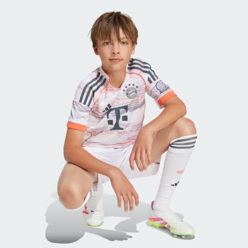 White FC Bayern 25/26 Away Jersey Kids