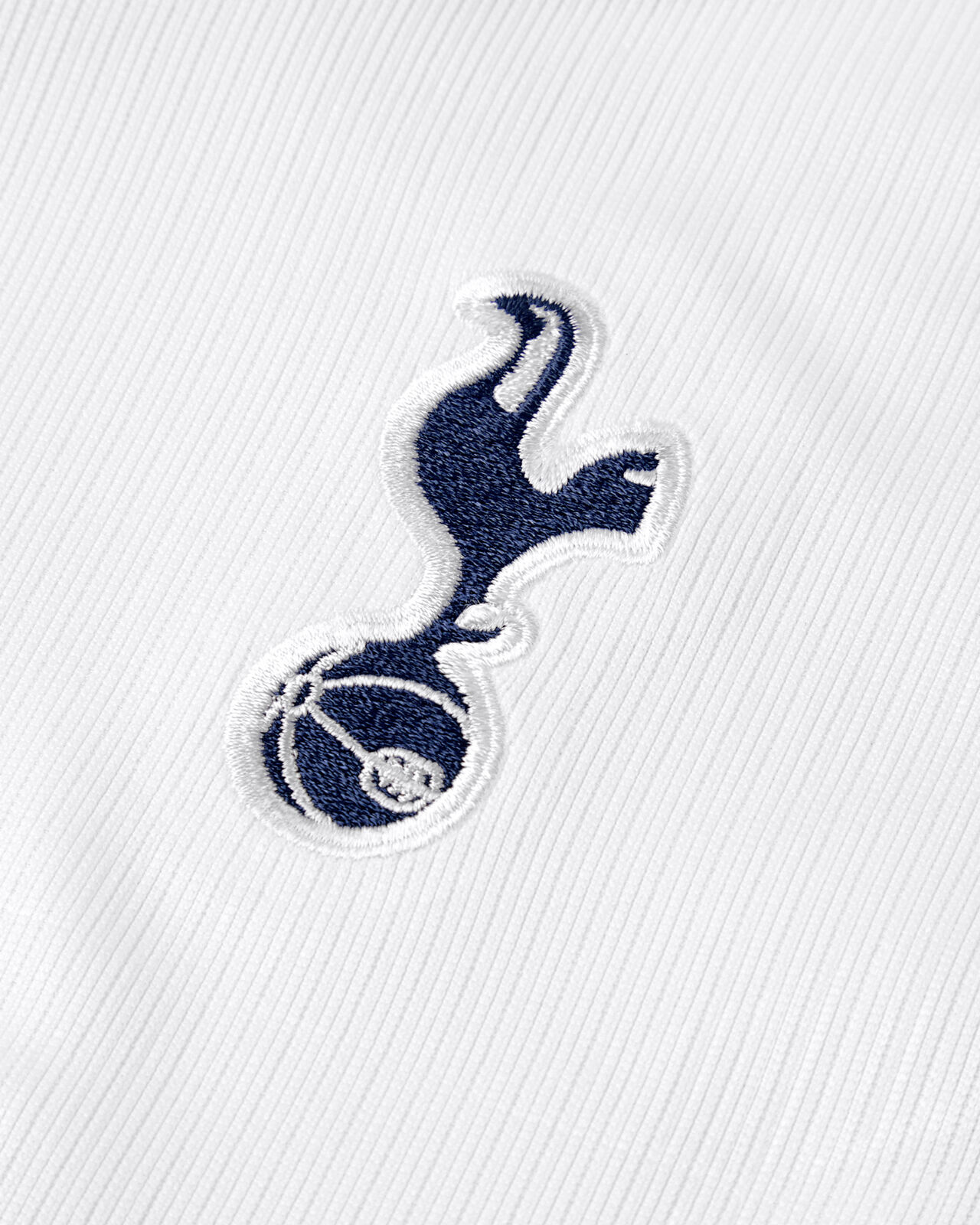 Kid's Nike Tottenham Hotspur Home 2026 Kit - Image 5